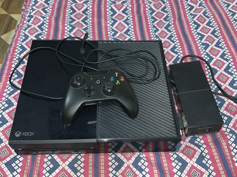 xbox one 10/9 condition  best for gaming 0