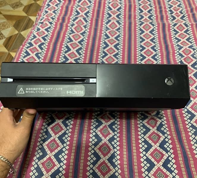 xbox one 10/9 condition  best for gaming 4