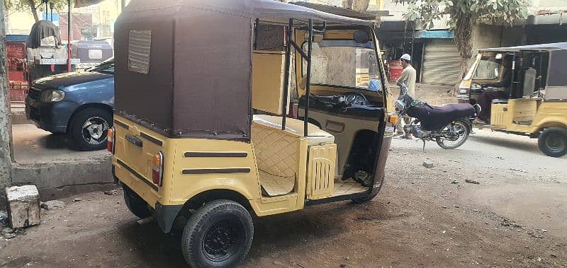 Sazgar Rickshaw 2014 Model 7