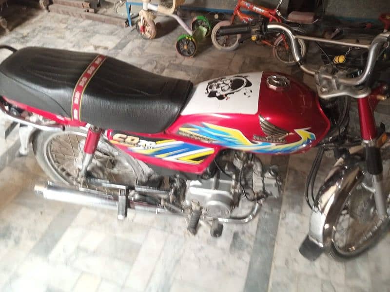 Honda CD 70 10