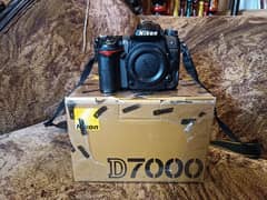 Nikon D 7000 with 18-140 Lens