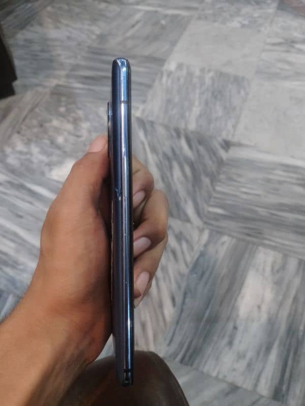 one plus 7T  8/128 3