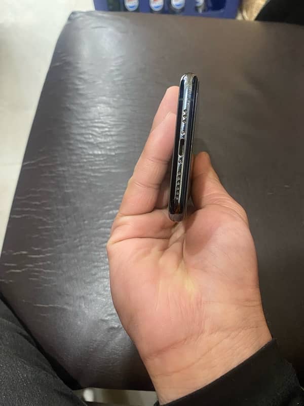 iPhone 11 Pro 256 gb non pta 7