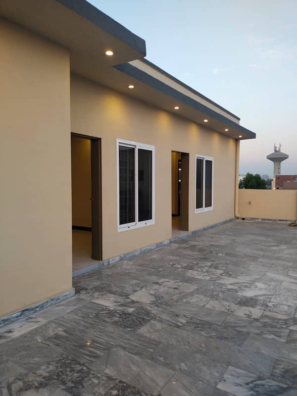 10 Marla Brand New House Available For Sale 43