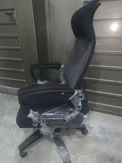 HIGH BACK ERGONOMIC REVOLVING OFFICE CHAIR / SAAB CHAIR