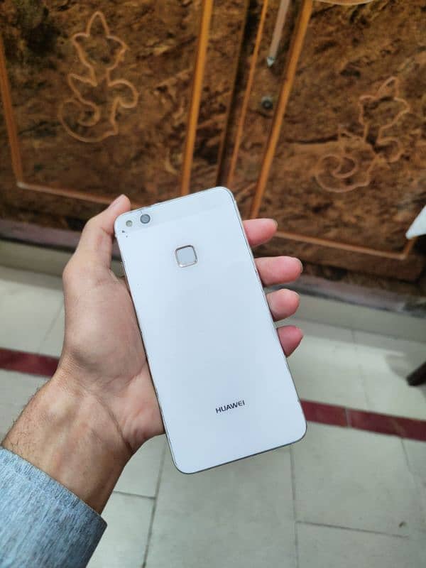 Huawei p10 lite. (call on 03234738251) 1