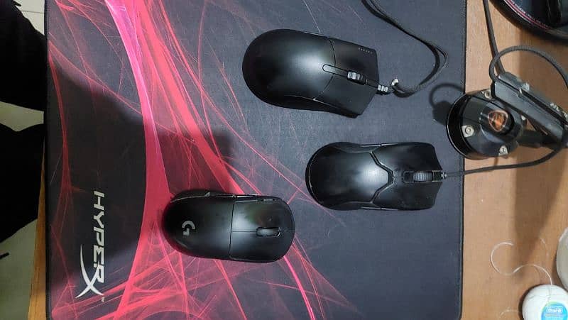 gaming keyboards mouse and headphones 1