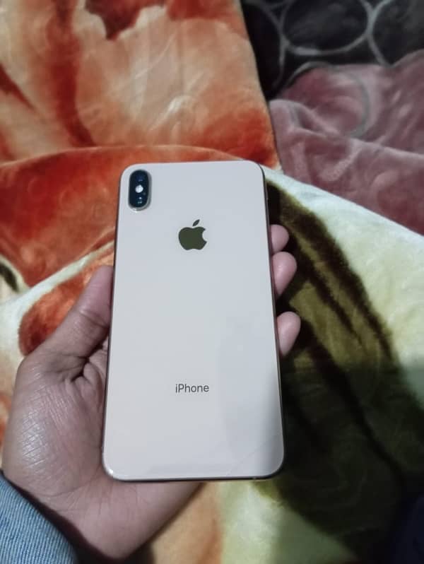 iPhone Xs max 3