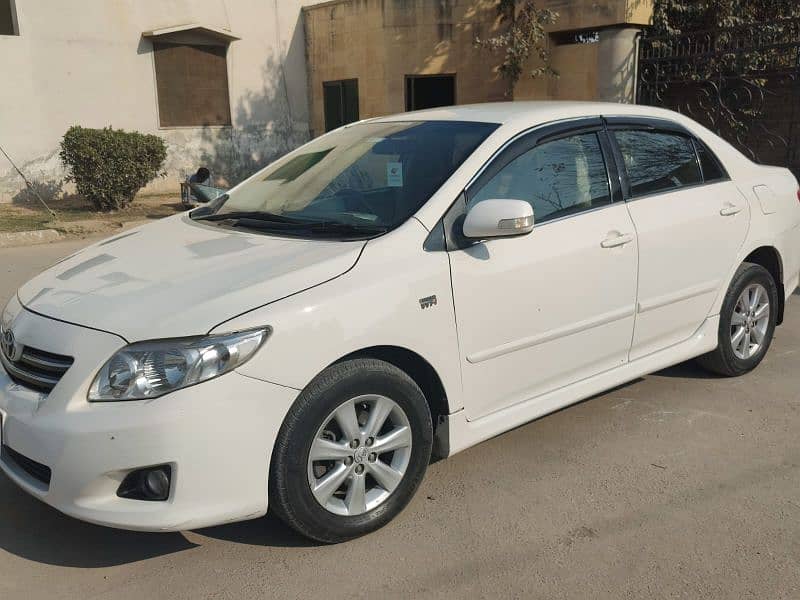 Toyota Corolla Altis 2009 3