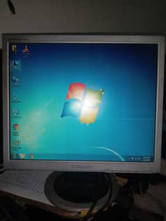 Dell 17 inch LCD far sale urgent