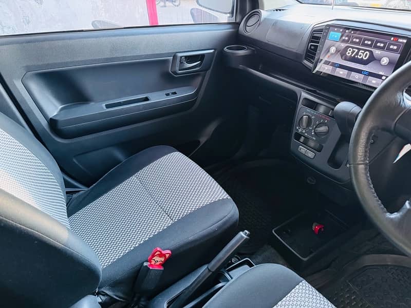 Daihatsu Mira 2018/21 9