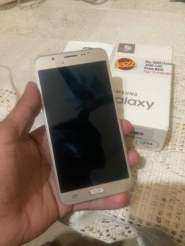 Samsung J7 With Box 2