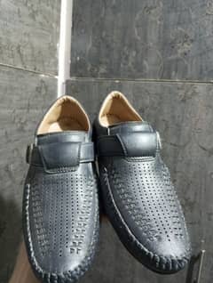 Blue English khussas for teen men