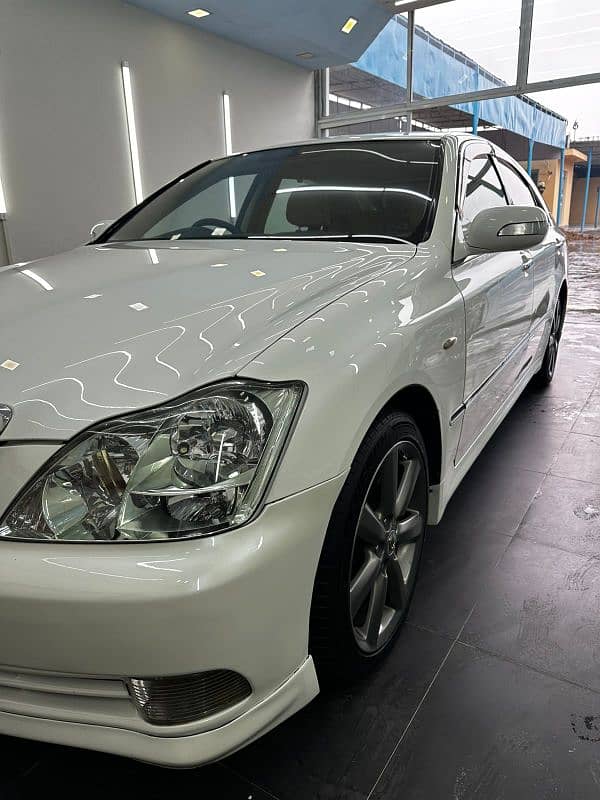 Toyota Crown 2007 1