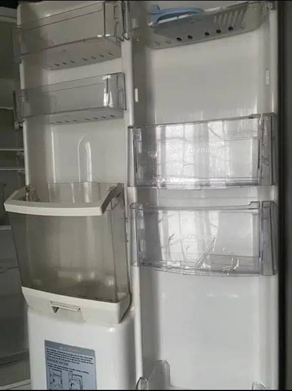 LG refrigerator. 4