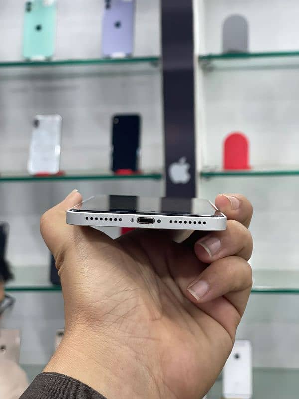 03450710396 iphone 7 plus 10 by 10 condition 0