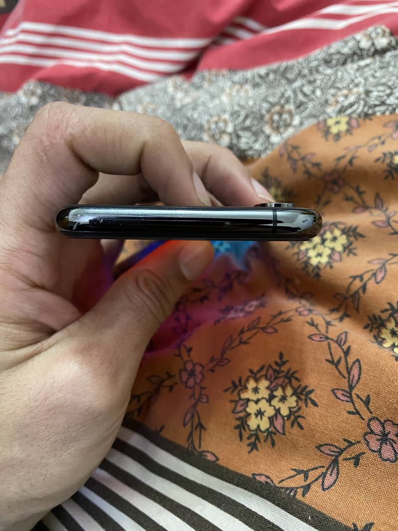 iPhone xs dual Pta Read add 2