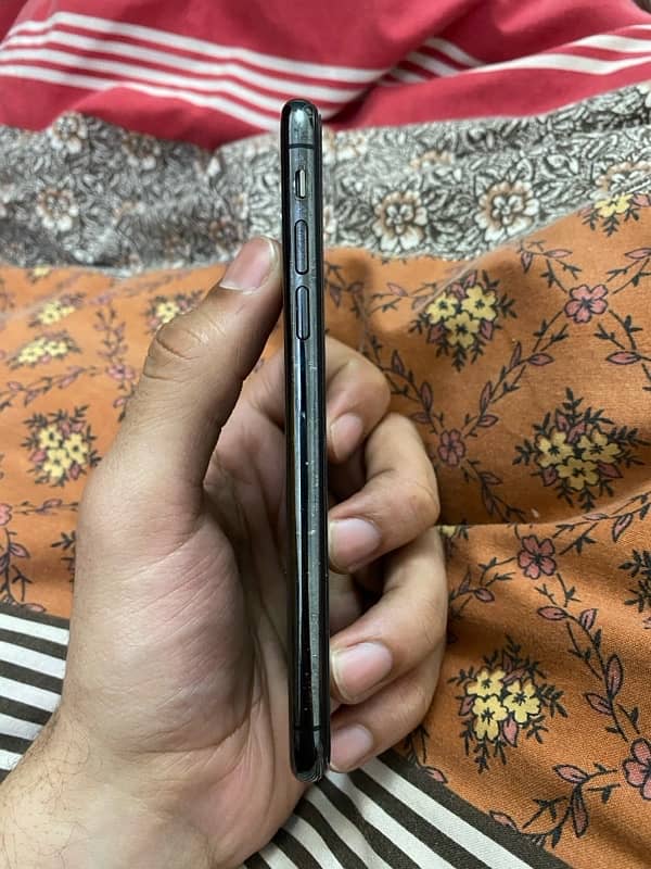 iPhone xs dual Pta Read add 3