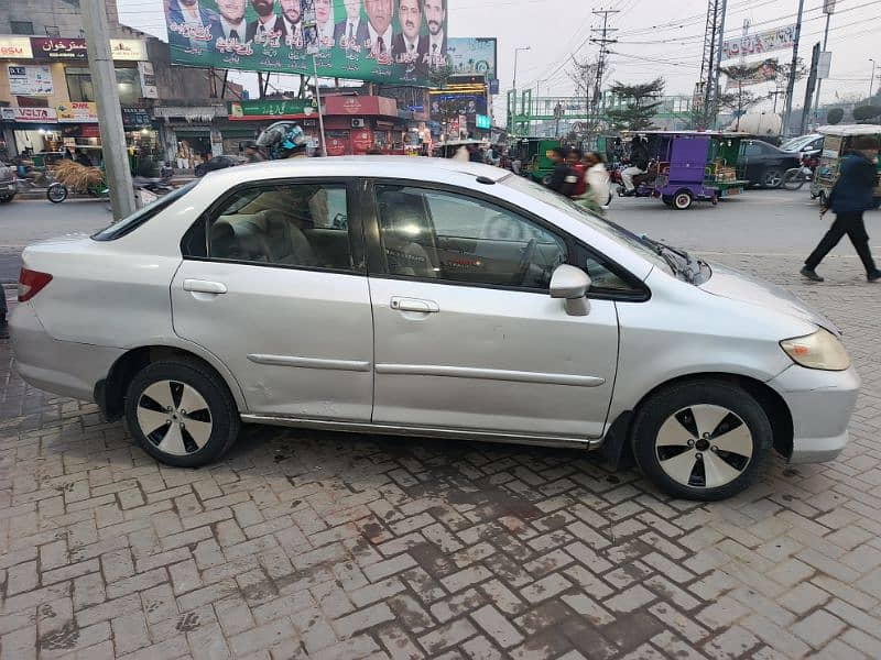 Honda City IDSI 2005 4