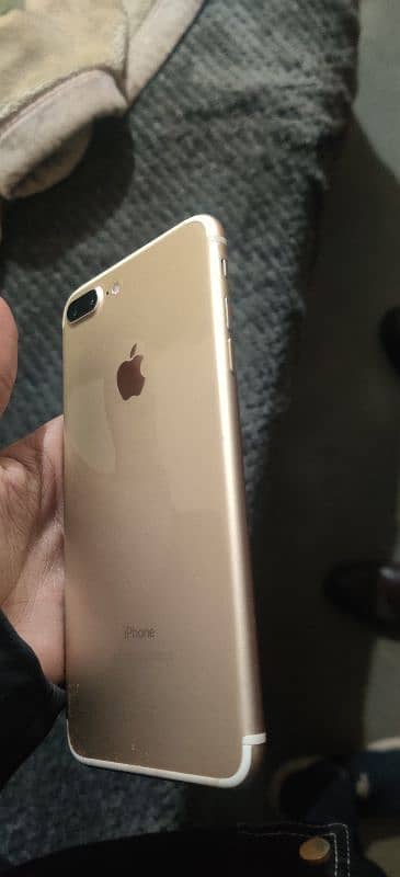 iphone 7plus 100 percent batrey healt  pta approved 128 gb 3