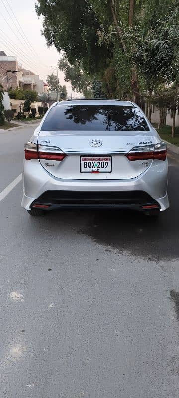 Toyota Altis Grande 2019 3