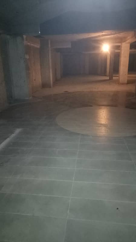 Available for Rent COMMERCIAL USE SPACE HALL Type 120 yards/240/400/ Basement / Meznine / Ground floor /1st & second floor / IDEAL FOR SOFTWARE HOUSE / CALL CENTER / GYM / BEAUTY PARLOR / GAMING ZONE /Location Gulshan Iqbal Main Road 1