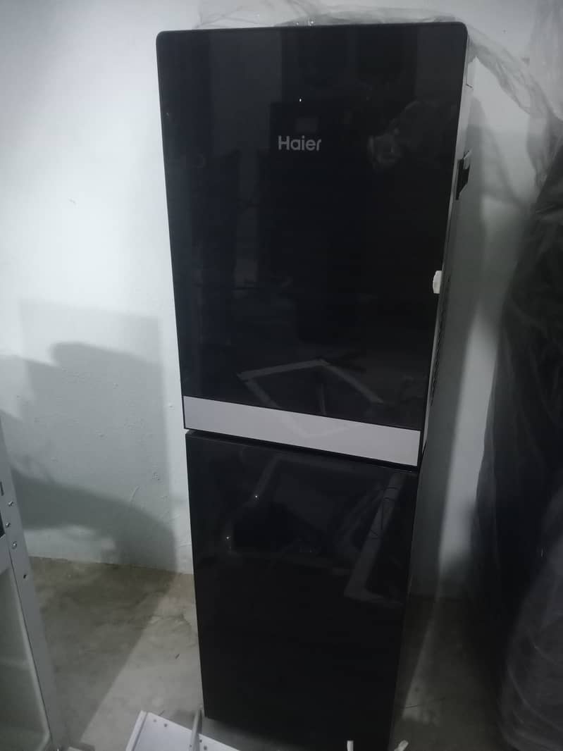 Haier water dispenser Glass doors,Urjnt xale 0