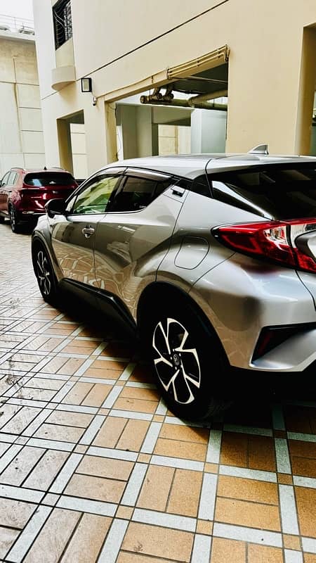 Toyota C-HR 2017-2022 B2B GENIUNE 4 Grade Top Of The Line 5