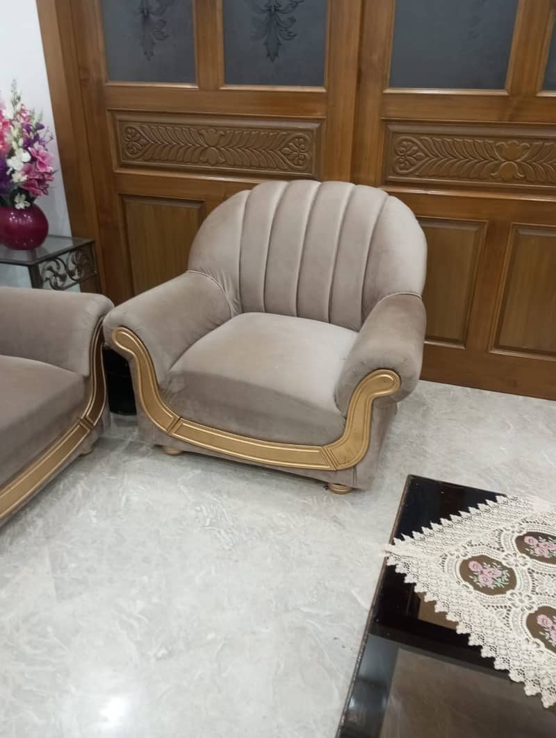 5 Seater Wooden Sofa 2