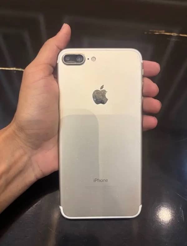 IPHONE 7 PLUS 128 GB PTA APPROVED 2