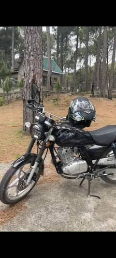 Suzuki GS 150 SE