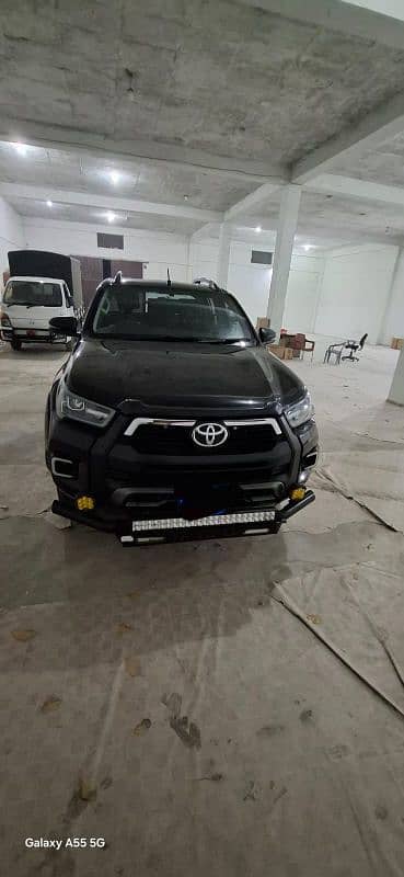 Toyota Hilux 2023 0