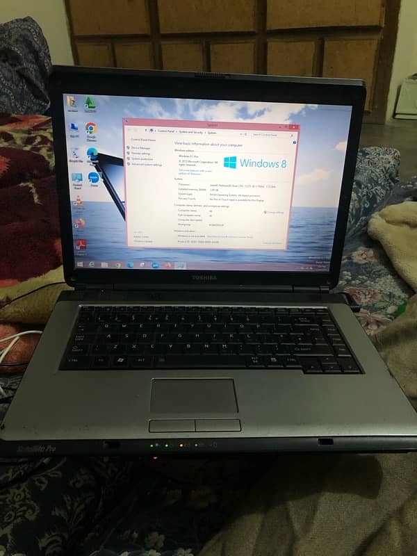 Toshiba laptop pentium R dual core 3gb 80gb 2