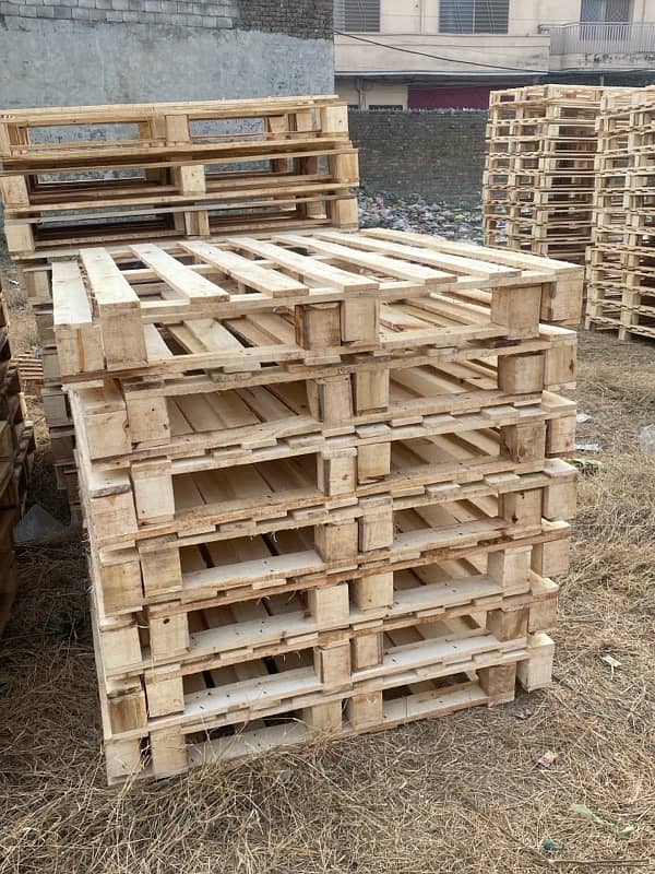 wooden pallets 7