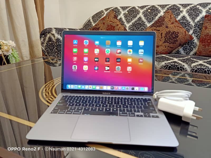 Apple Laptop Macbook Air 2019,13 Inches, Core i5, 256GB SSD, 8GB Ram 4