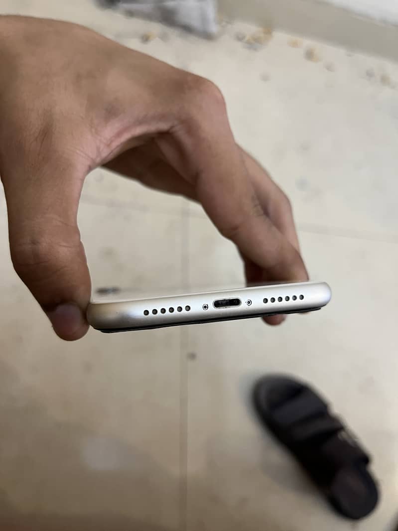 Iphone 11 Dual PTA 128gb 3