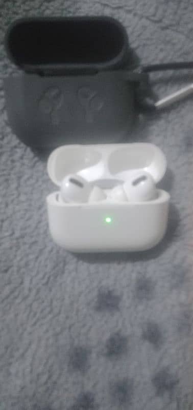 Apple Airpods Pro 2nd Generation With ANC 3