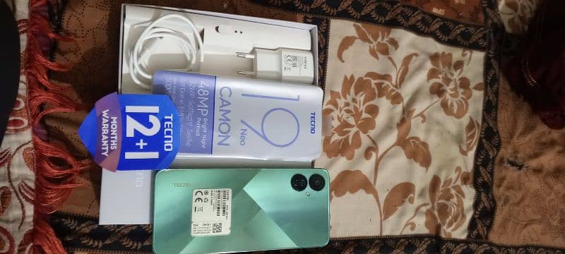 Tecno camon 19 neo 6gp ram 128 gp storge complet box 1