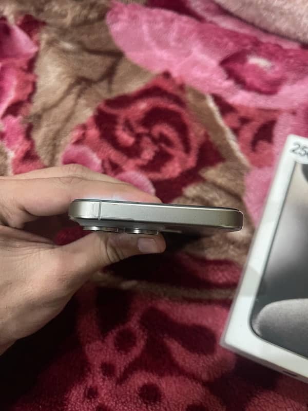 iPhone 15 promax 256 GB FU 1