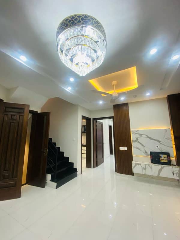 Luxurious House for Sale in DHA Lahore Phase 9 Town A Dream Home Awaits! 33