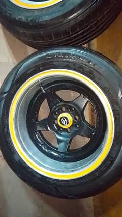 Set of Holo rim with tyres.