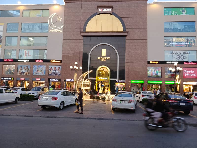 156 sqft Shop For Sale Jasmin Mall Bahria Town. 4