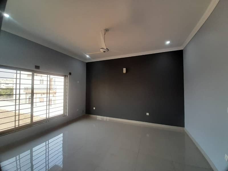 One kanal upper portion for rent in phase 5 bahria town Rawalpindi 9