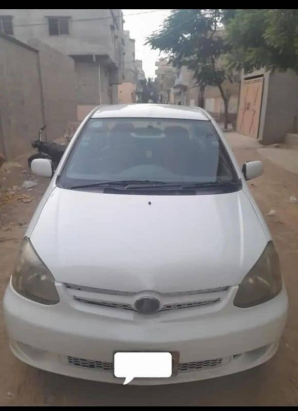 Toyota Platz 2004 1