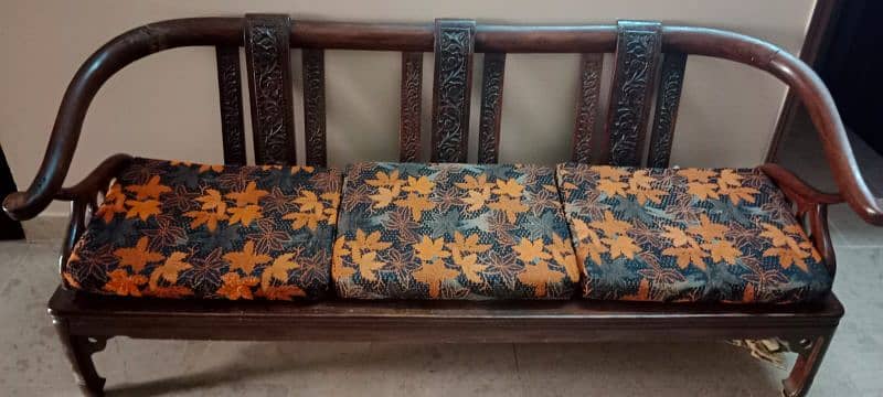 sofa set in good condition 03002396207 only call no msg 3