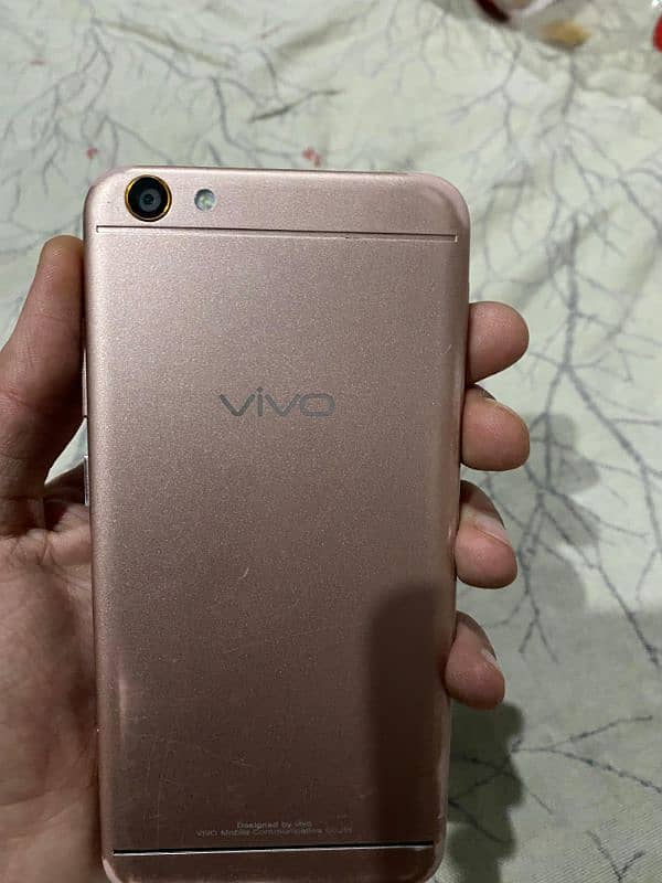 vivo Y66 5