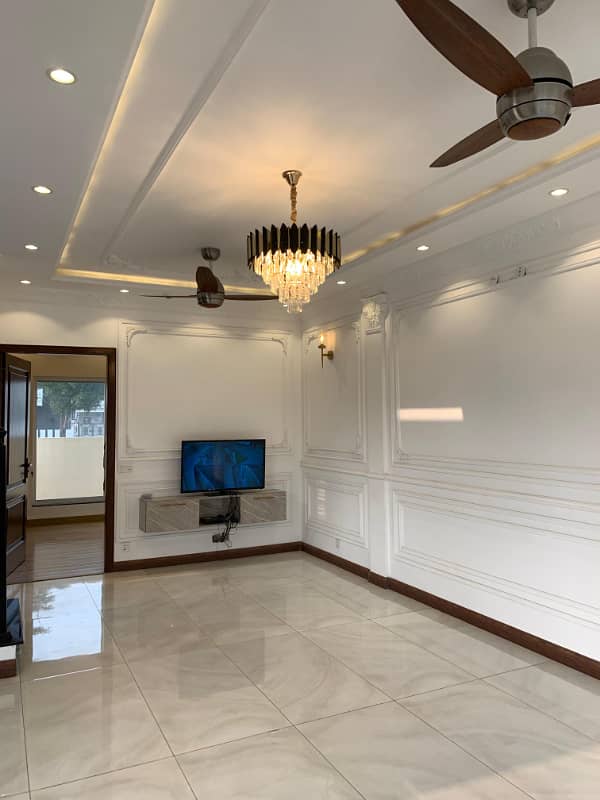 Luxurious House for Sale in DHA Lahore Phase 9 Town A Dream Home Awaits! 9