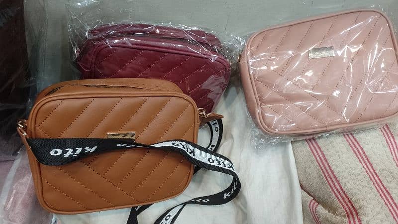 hand bags sell price 9