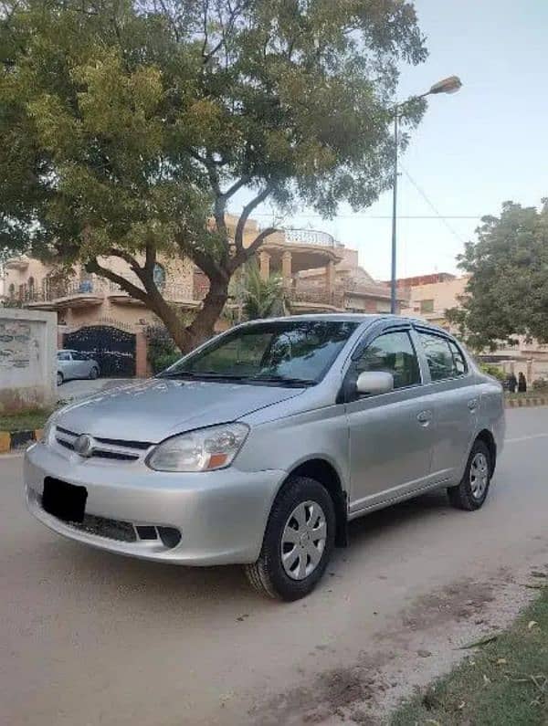 Toyota Platz 2004 1