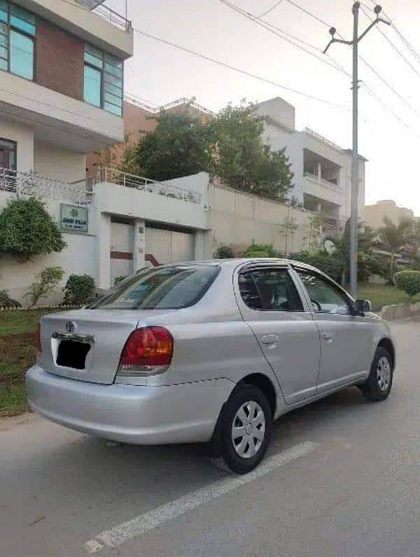 Toyota Platz 2004 6